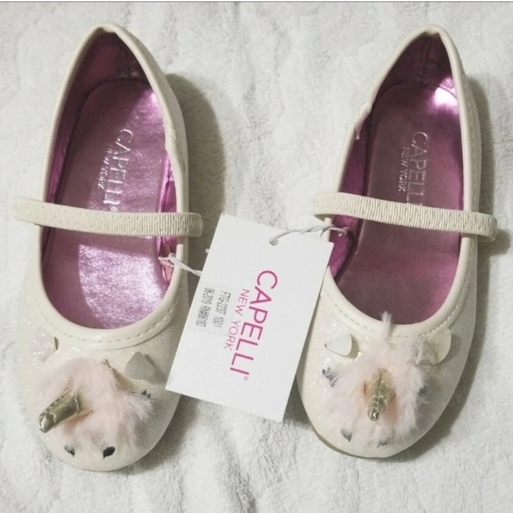NEW Capelli of New York Cream Unicorn Dress Shoes